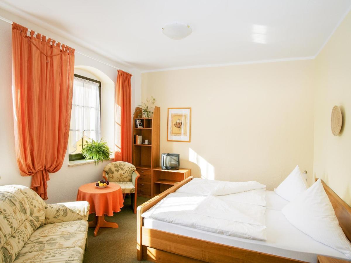 Landhotel Zum Hammer Tannenberg Стая снимка